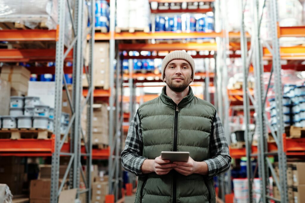 asset tracking operative in a warehouse